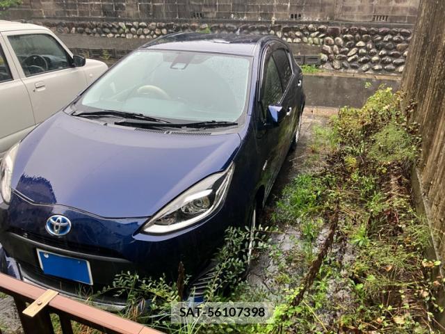 Toyota AQUA 2019-11 8813608-2