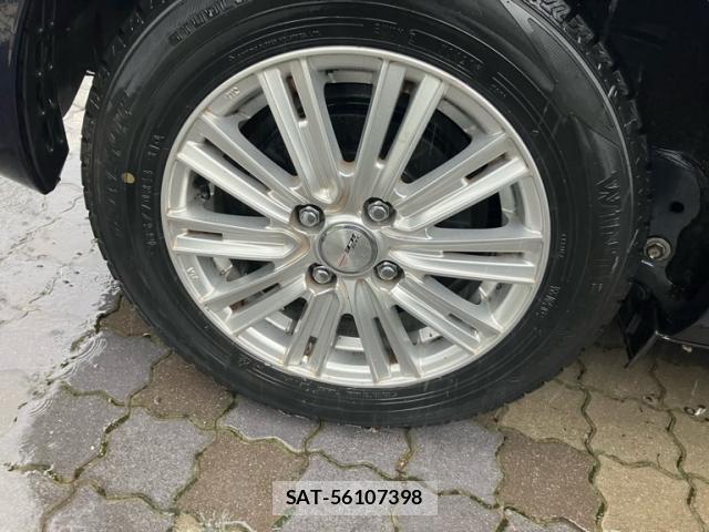 Toyota AQUA 2019-11 8813608-5