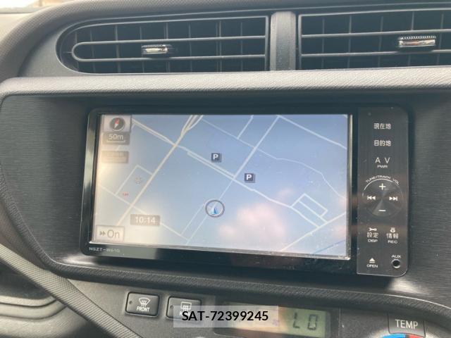Toyota AQUA 2012-03 8813612-18