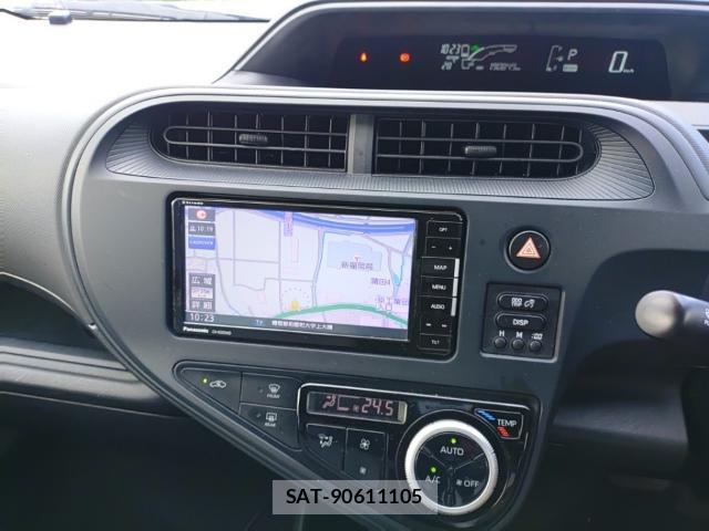 Toyota AQUA 2019-09 8813783-10