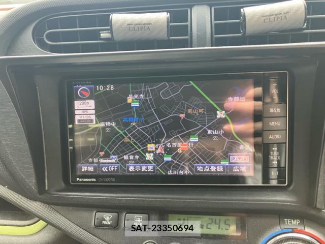 Toyota AQUA 2012-07 8813888-7