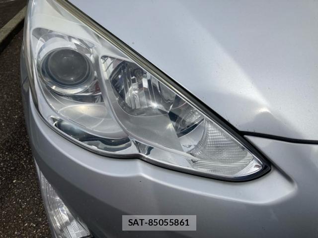 Toyota AQUA 2015-05 8813895-12