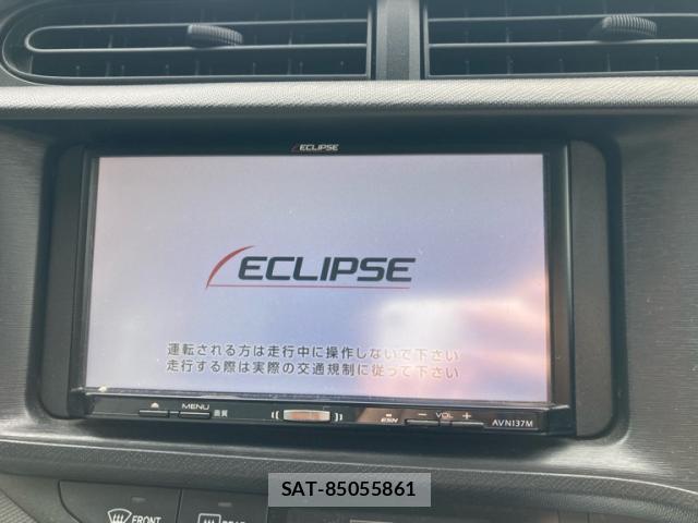 Toyota AQUA 2015-05 8813895-14