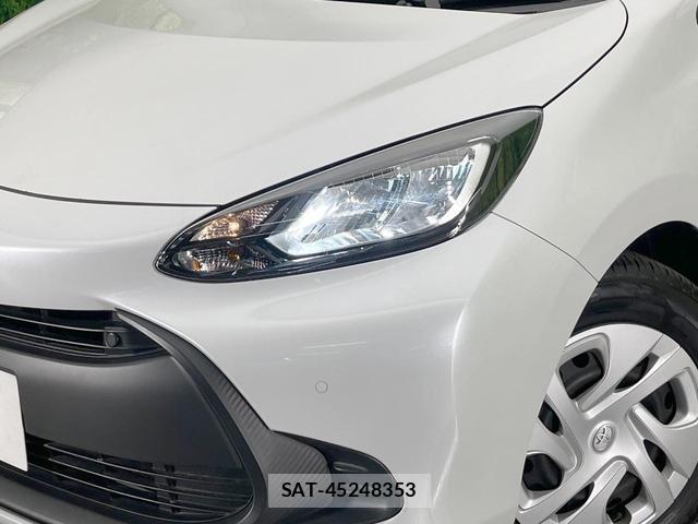 Toyota AQUA 2023-08 8813978-11
