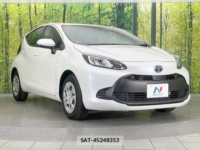 Toyota AQUA 2023-08 8813978-15