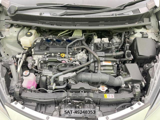 Toyota AQUA 2023-08 8813978-17