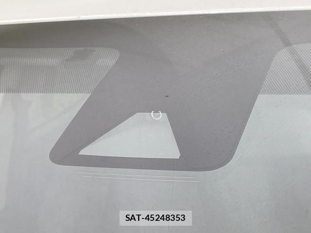 Toyota AQUA 2023-08 8813978-3