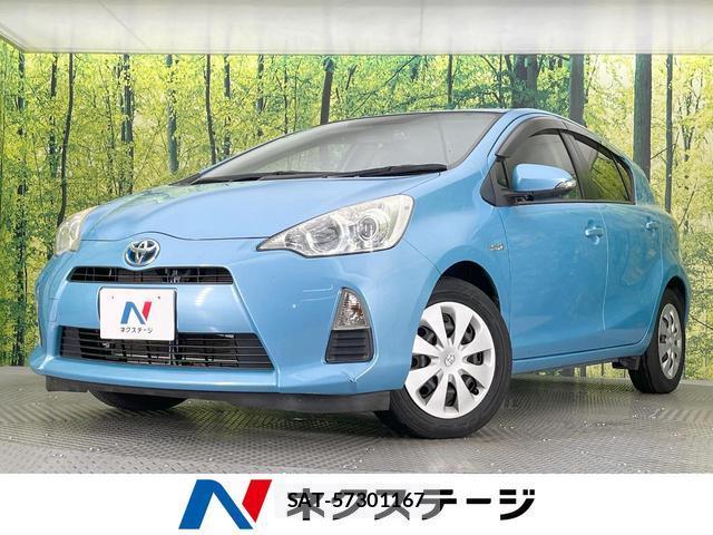 Toyota AQUA 2012-10 8814002-0