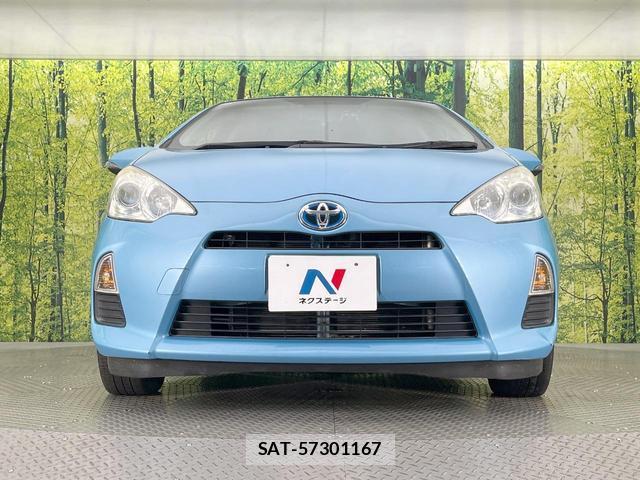 Toyota AQUA 2012-10 8814002-13