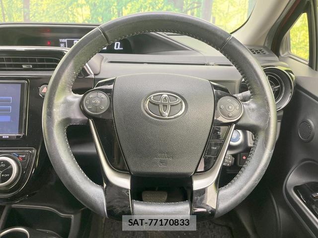 Toyota AQUA 2018-05 8814005-10