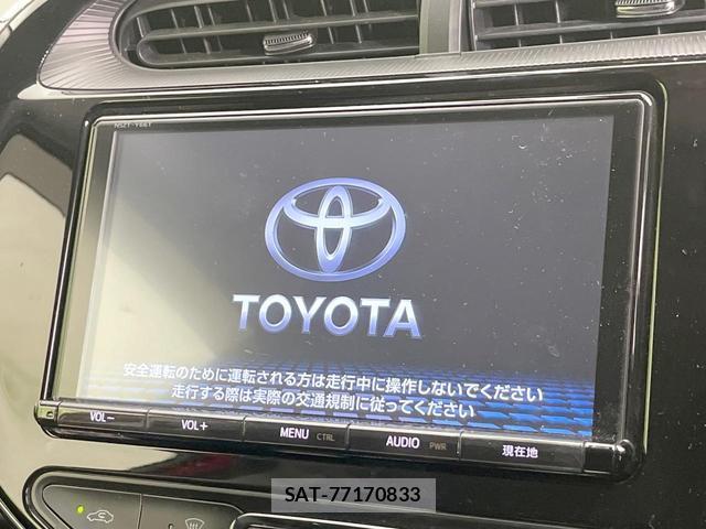 Toyota AQUA 2018-05 8814005-2