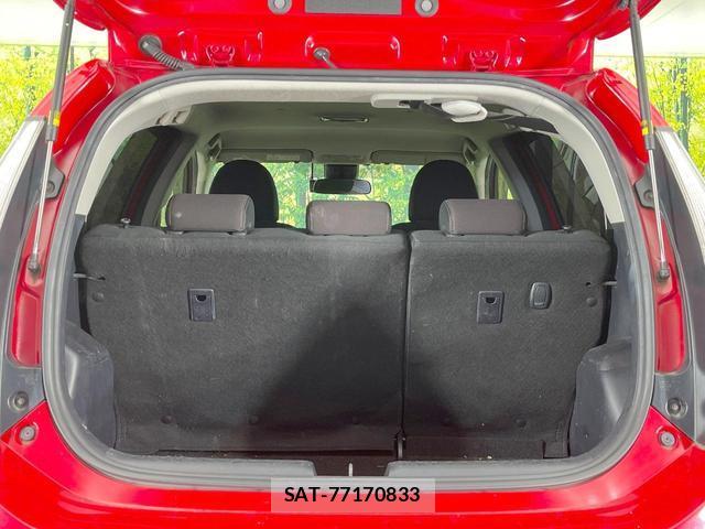 Toyota AQUA 2018-05 8814005-9