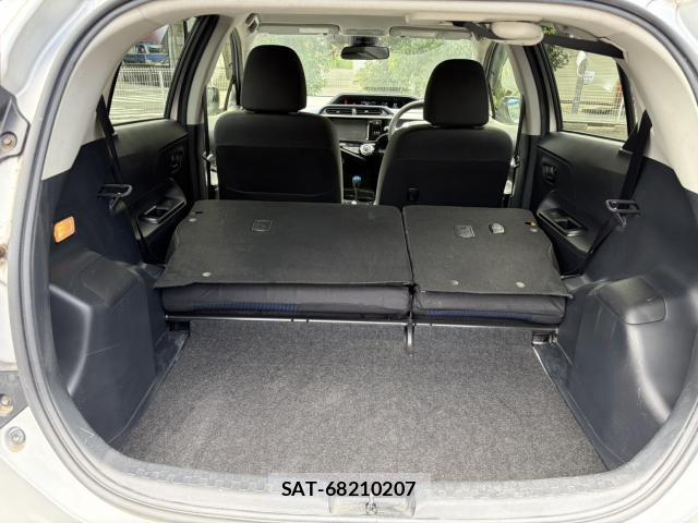 Toyota AQUA 2016 8814057-7