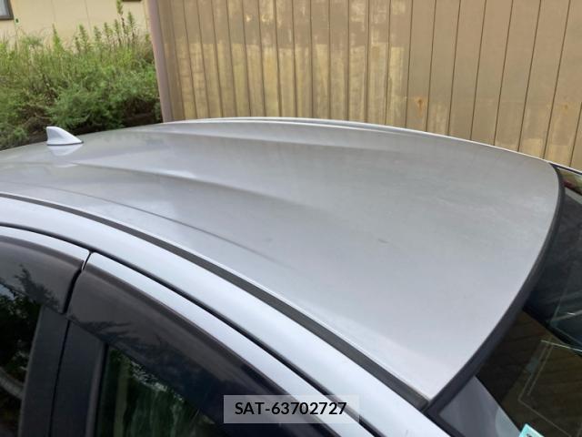 Toyota AQUA 2015-08 8814080-2