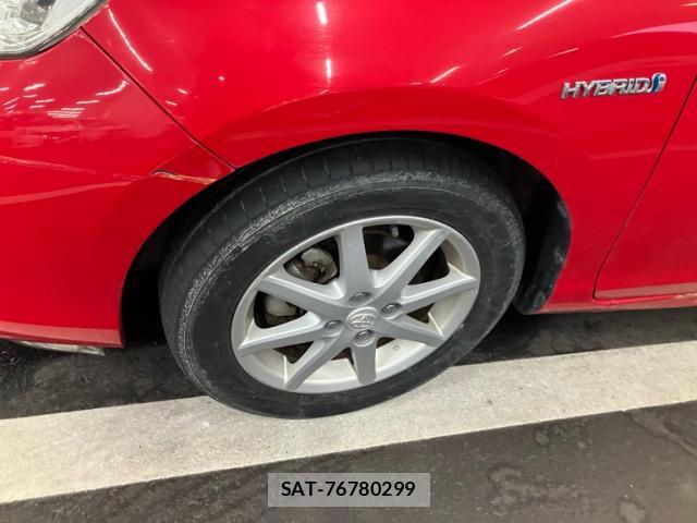 Toyota AQUA 2013-11 8814097-4