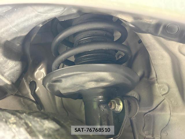 Toyota AQUA 2014-03 8814120-19