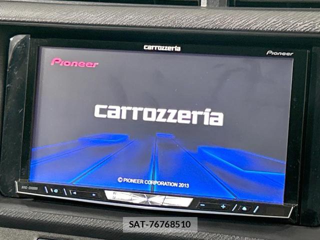 Toyota AQUA 2014-03 8814120-2