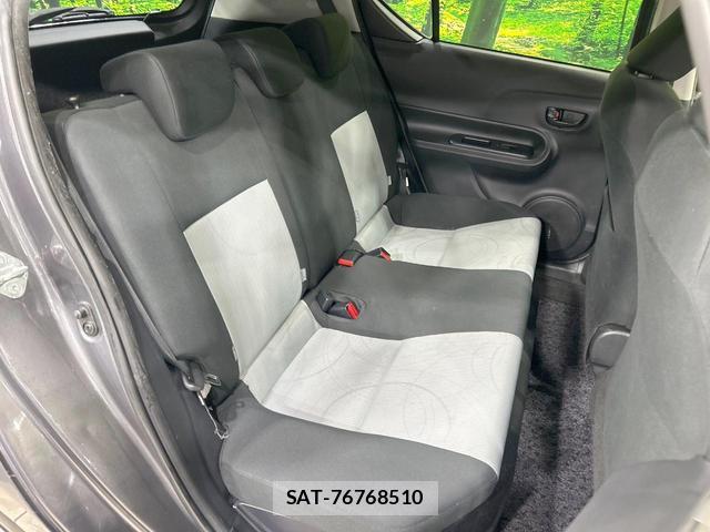 Toyota AQUA 2014-03 8814120-8