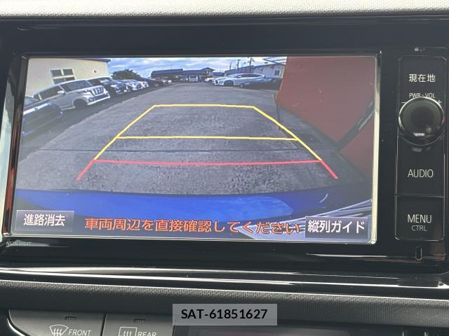 Toyota AQUA 2016-04 8814264-10