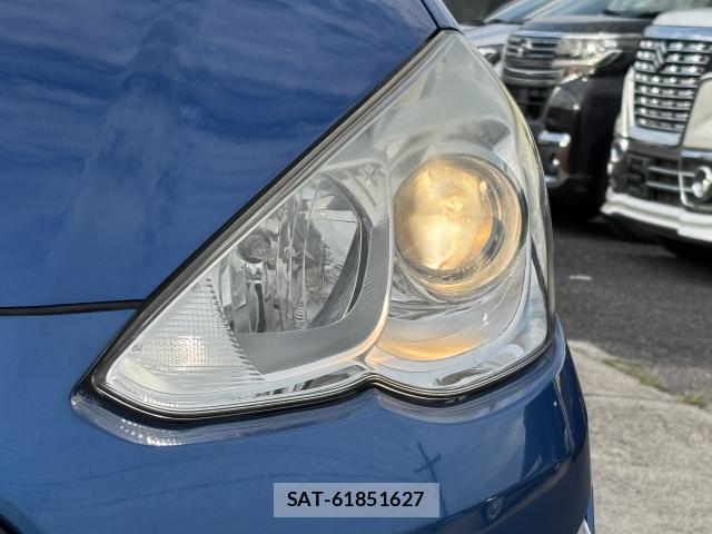 Toyota AQUA 2016-04 8814264-16