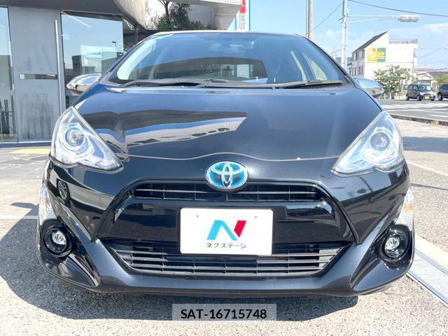 Toyota AQUA 2015-04 8814937-13