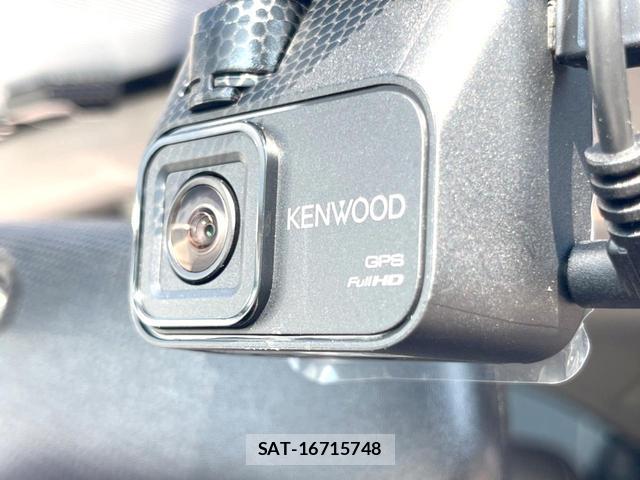 Toyota AQUA 2015-04 8814937-5