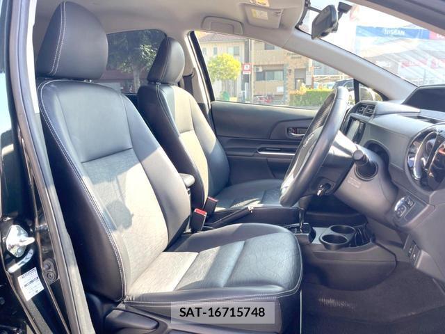 Toyota AQUA 2015-04 8814937-7