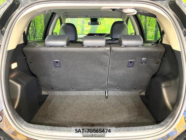 Toyota AQUA 2017-07 8815038-11