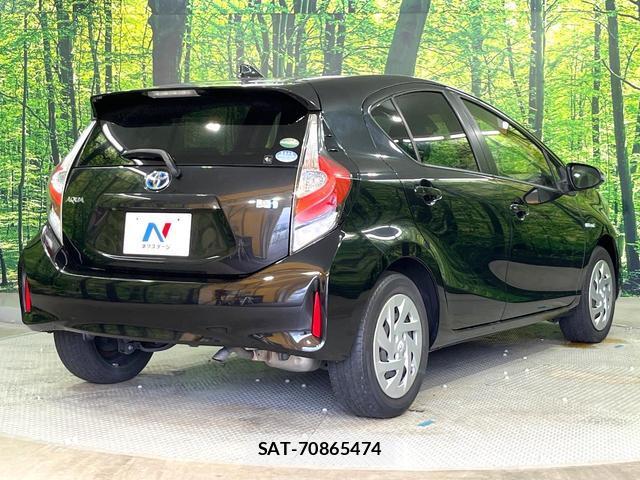 Toyota AQUA 2017-07 8815038-15