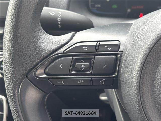 Toyota AQUA 2021-09 8815061-12
