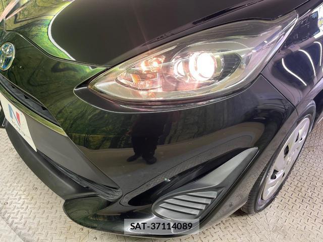 Toyota AQUA 2018-02 8815177-11
