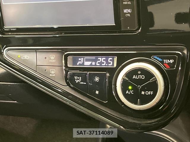 Toyota AQUA 2018-02 8815177-7