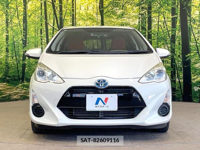 Toyota AQUA 2015-08 8815190-13