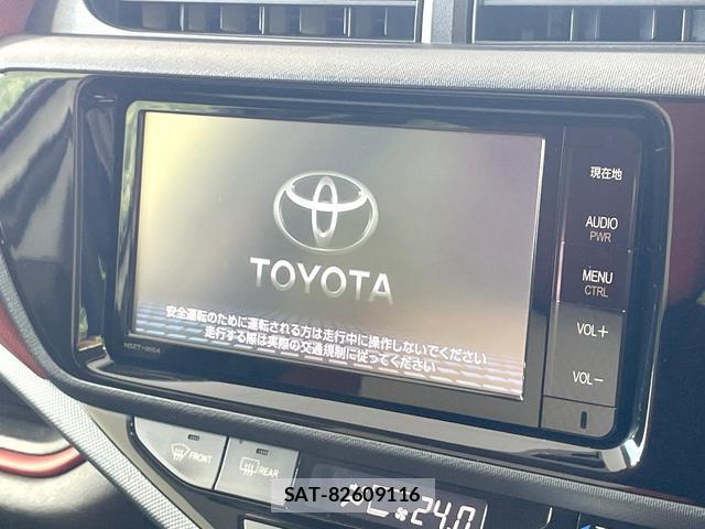 Toyota AQUA 2015-08 8815190-2