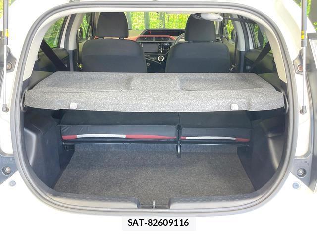 Toyota AQUA 2015-08 8815190-9