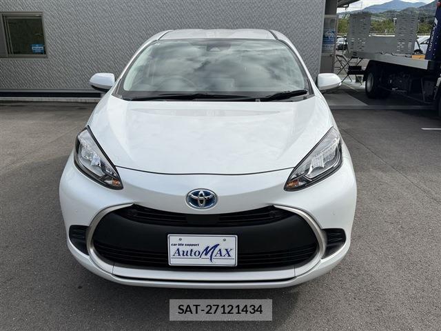 Toyota AQUA 2024-07 8815265-4