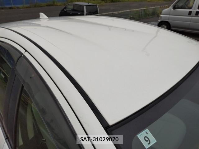 Toyota AQUA 2017-09 8815316-6