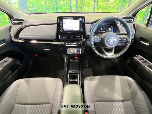 Toyota AQUA 2025-05 8815791-1