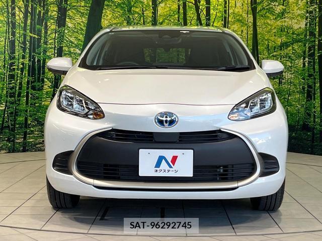 Toyota AQUA 2025-05 8815791-13