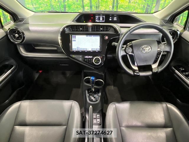 Toyota AQUA 2017-07 8815795-1