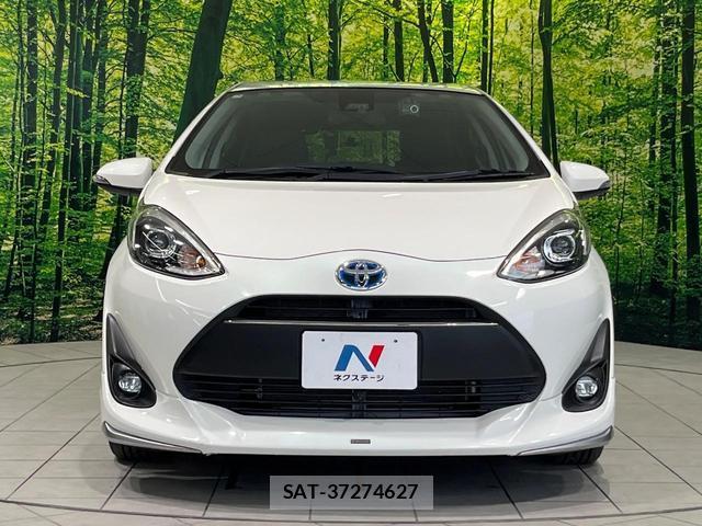 Toyota AQUA 2017-07 8815795-13