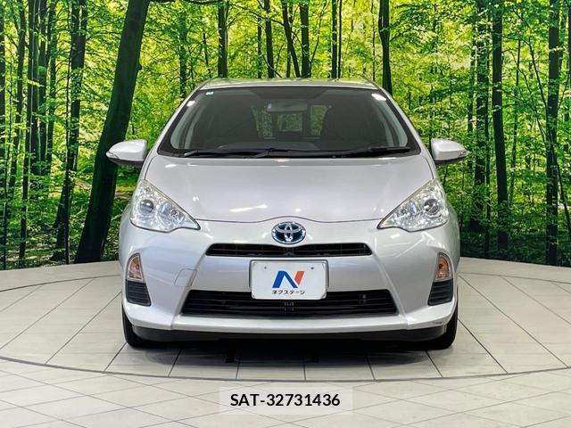 Toyota AQUA 2013-03 8815886-13