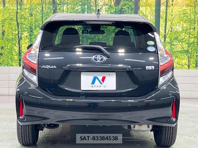 Toyota AQUA 2020-05 8816467-14