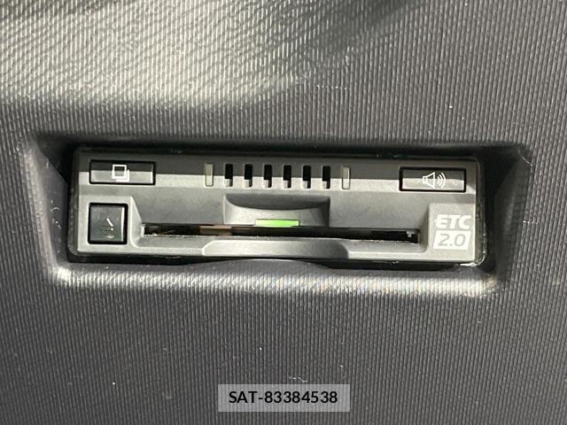 Toyota AQUA 2020-05 8816467-4