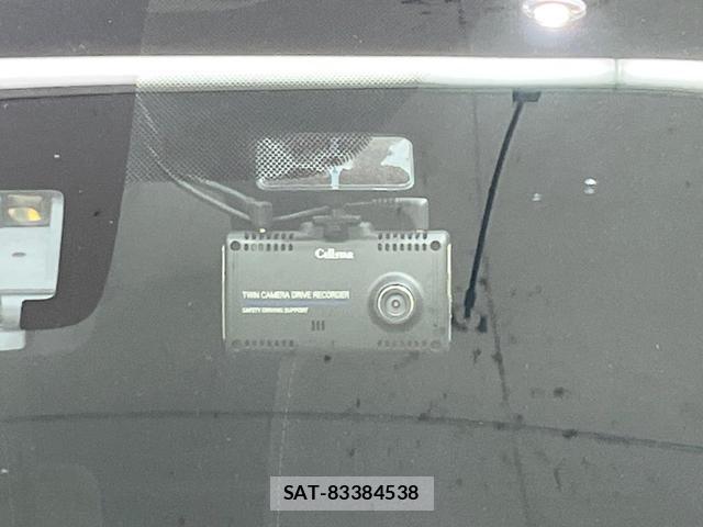 Toyota AQUA 2020-05 8816467-5