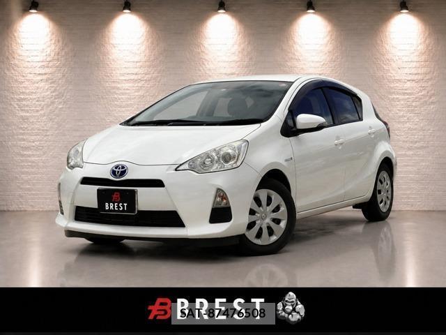 Toyota AQUA 2013-12 8817000-0