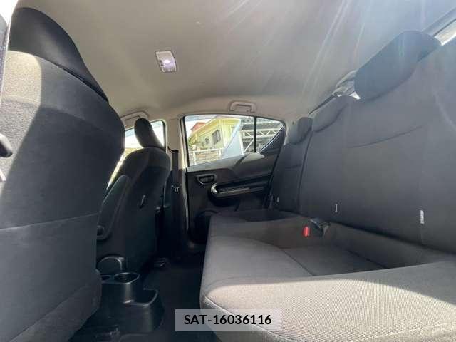 Toyota AQUA 2019-03 8817002-8