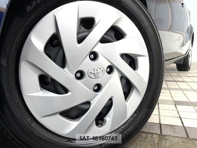 Toyota AQUA 2018-06 8817099-10