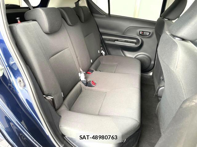 Toyota AQUA 2018-06 8817099-8