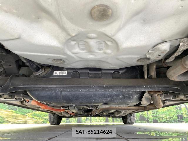 Toyota AQUA 2014-02 8817223-18